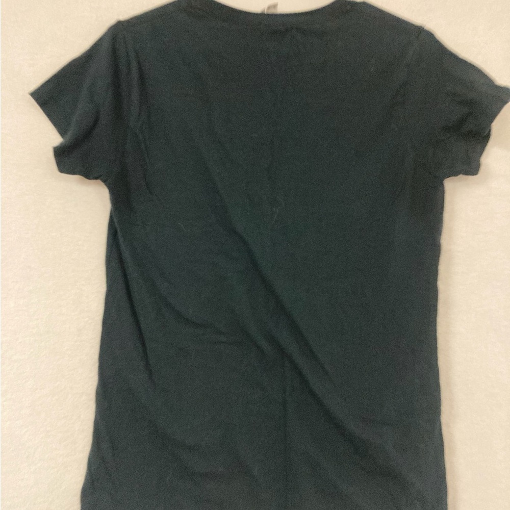 GILDAN “MY FAVORITE PEOPLE HAVE PAWS” WOMENS BLACK TSHIRT SIZE MEDIUM - Picture 9 of 9